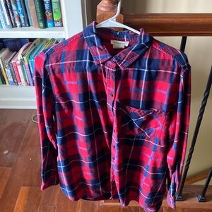 Women’s Button Up Flannel